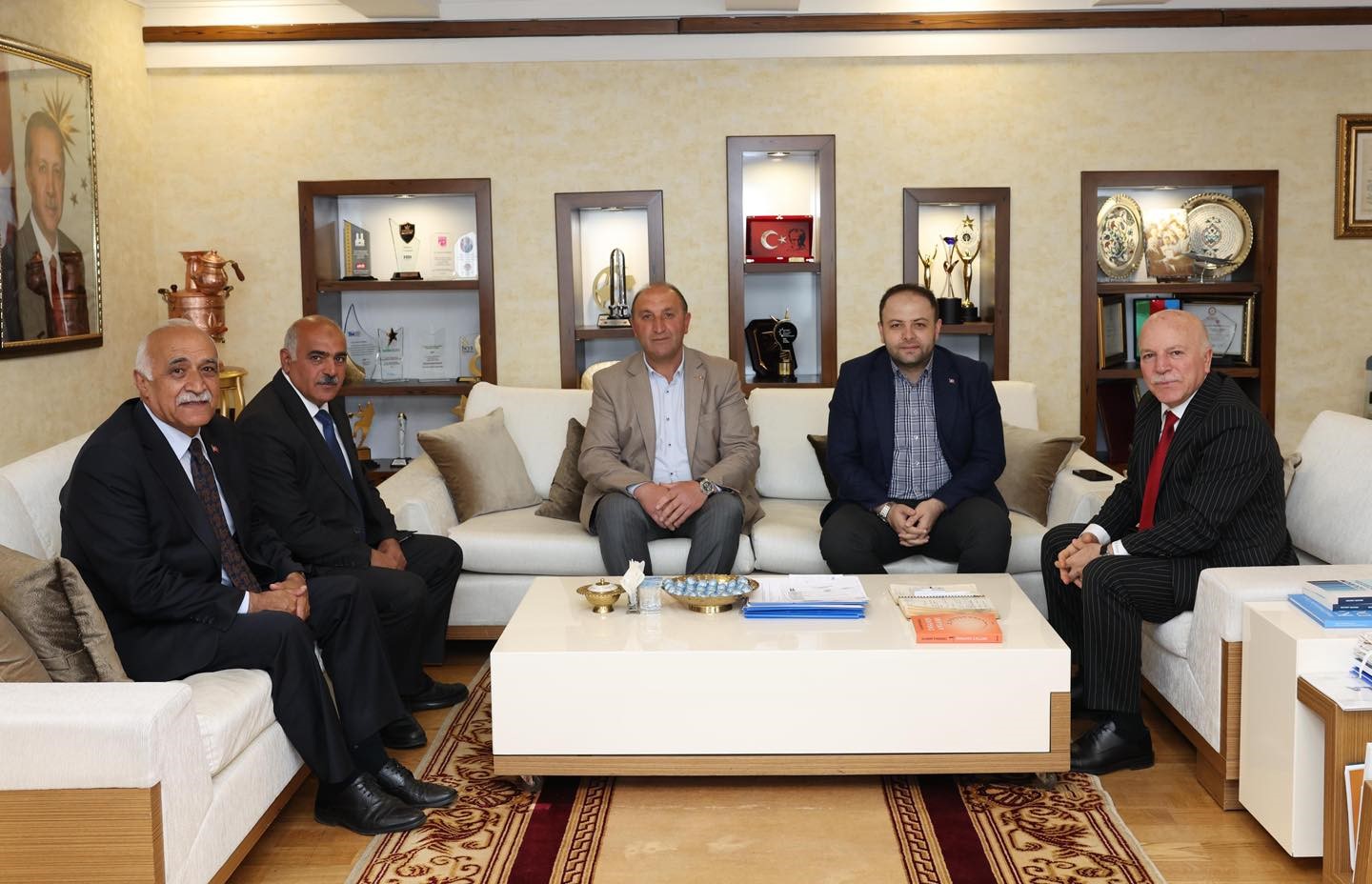 Başkan Sekmen&rsquo;den Ardahan&rsquo;a destek
