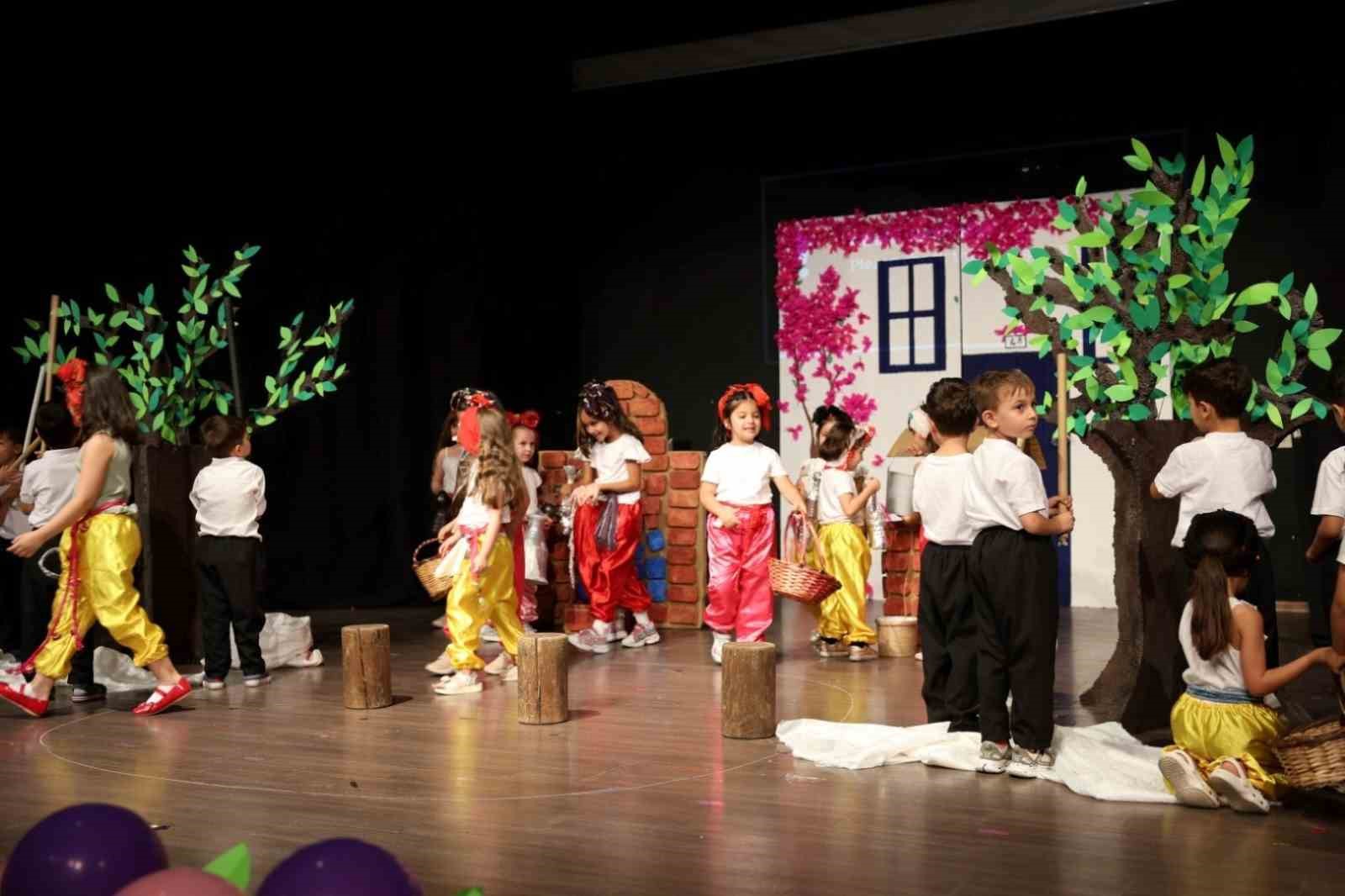 Bodrum Belediyesi anaokullarının mezuniyet töreni yapıldı