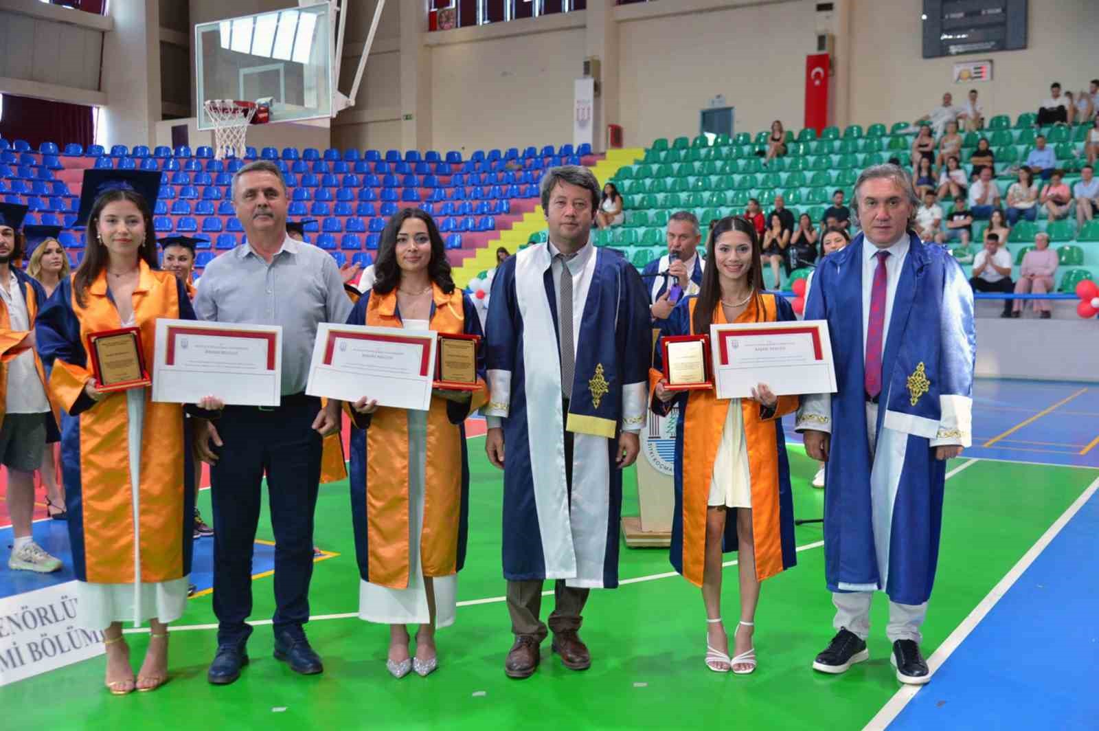 MSKÜ Spor Bilimleri Fakültesinde mezuniyet töreni
