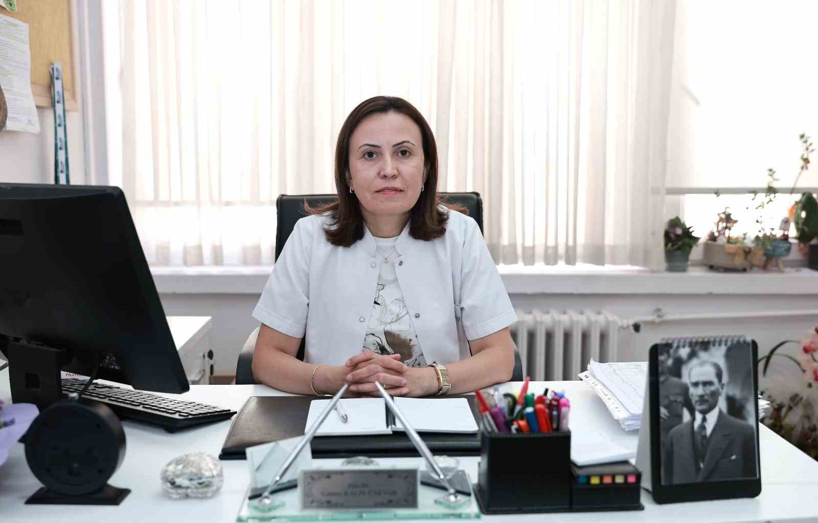 Doç. Dr. Ünüvar: "KKKA’da erken tanı ve hastanın izolasyonu, destekleyici tedavilerle birlikte ölüm oranlarını azaltabilir"