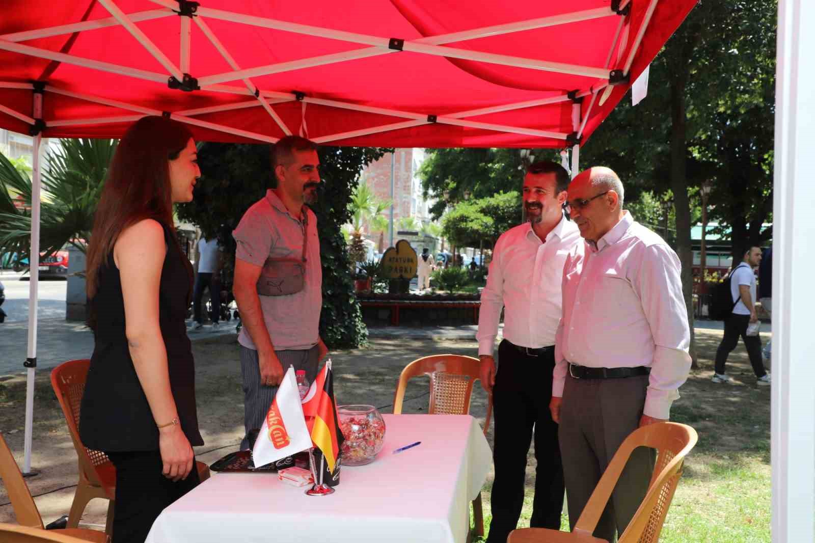 Turgutlu Kariyer Fuarı iş arayanlarla işverenleri buluşturdu