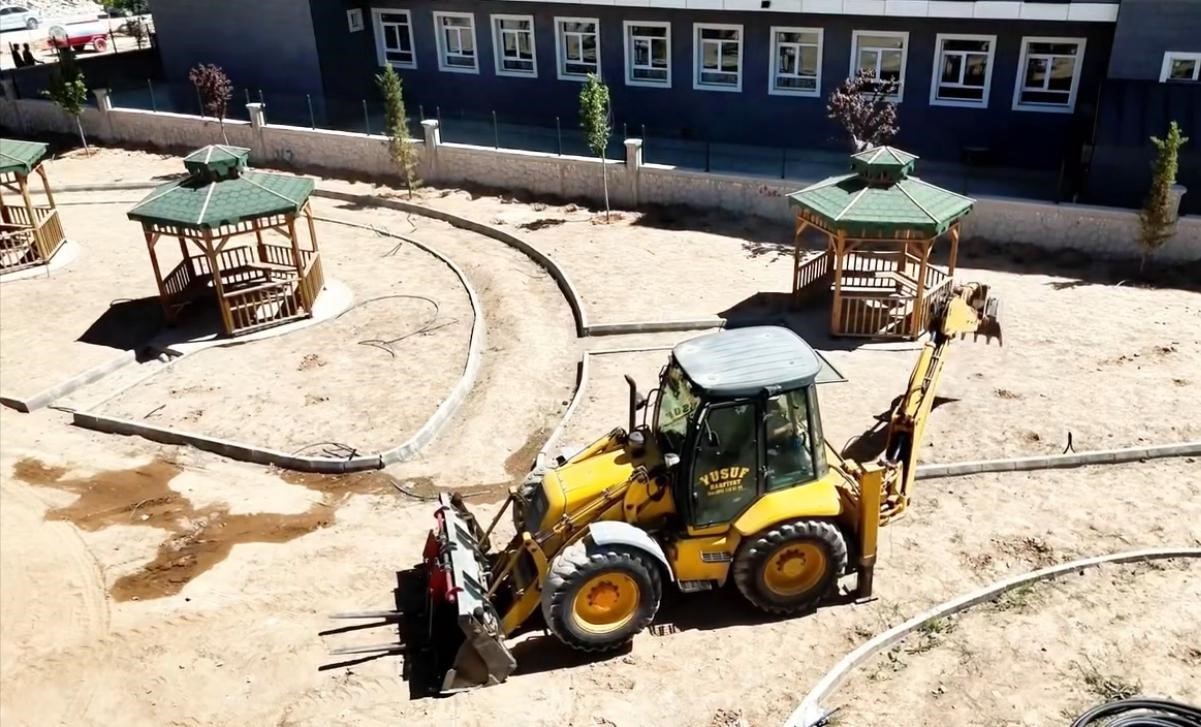 Başkan Taşkın&rsquo;dan &ccedil;ocuklara &ouml;zel park
