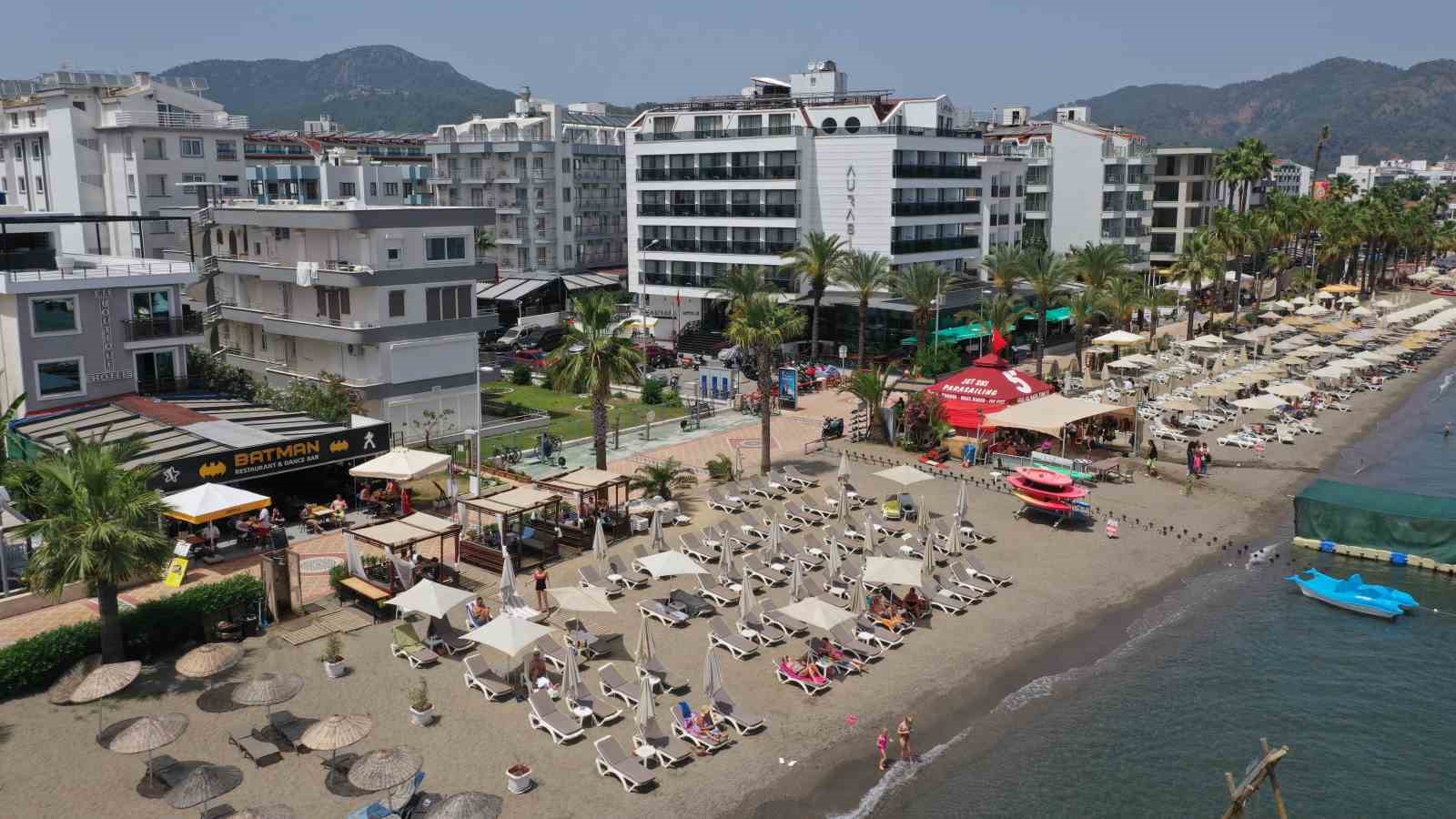 Turizmciler ve tatilciler &rsquo; Marmaris sadece gece hayatından ve o g&ouml;r&uuml;nt&uuml;lerden ibaret değil&rsquo;
