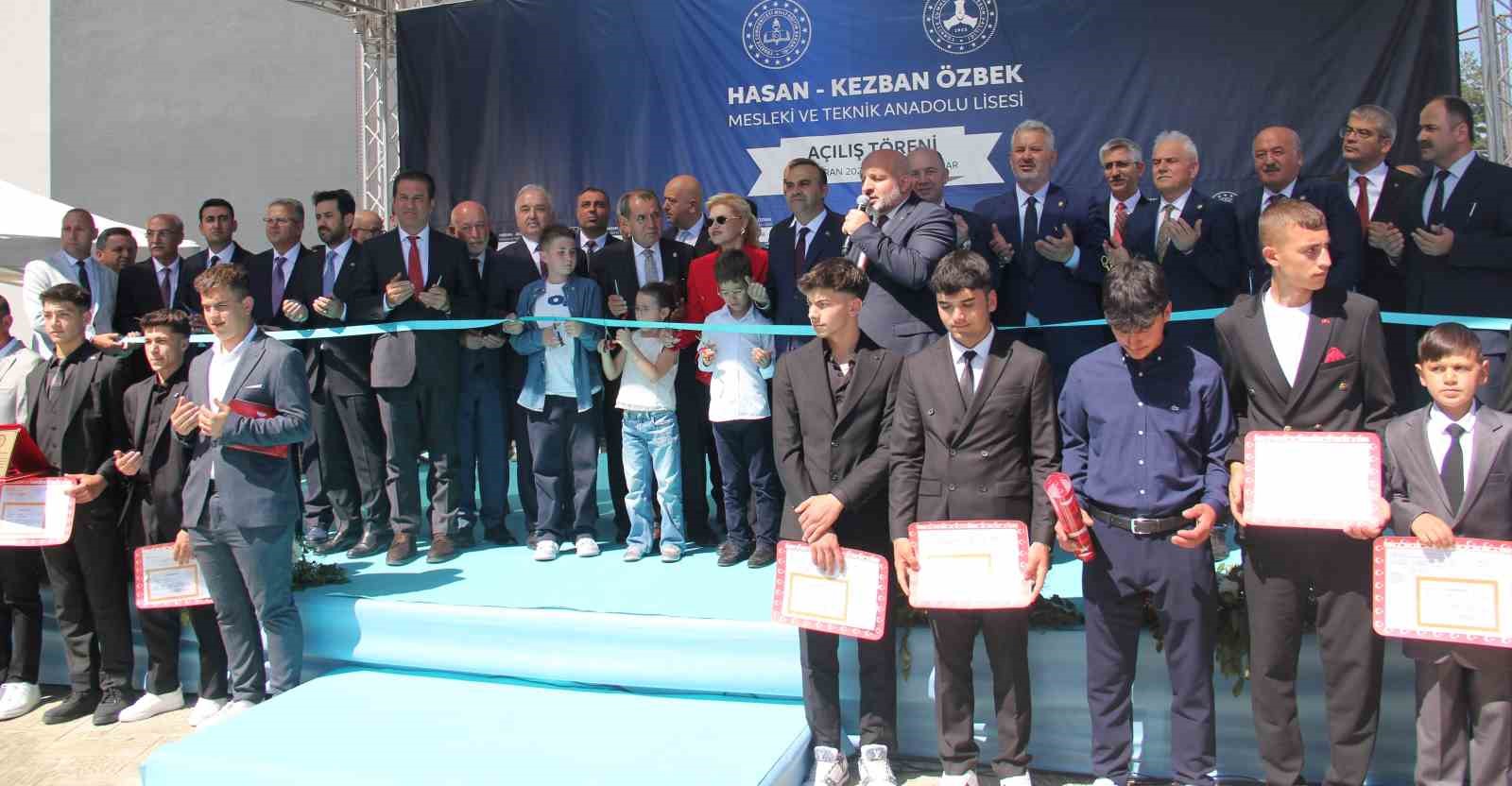 Sanayi ve Teknoloji Bakanı Mehmet Fatih Kacır: "Sanayi ve Teknoloji Kolejleri kurmak üzere çalışmalarımıza başladık"
