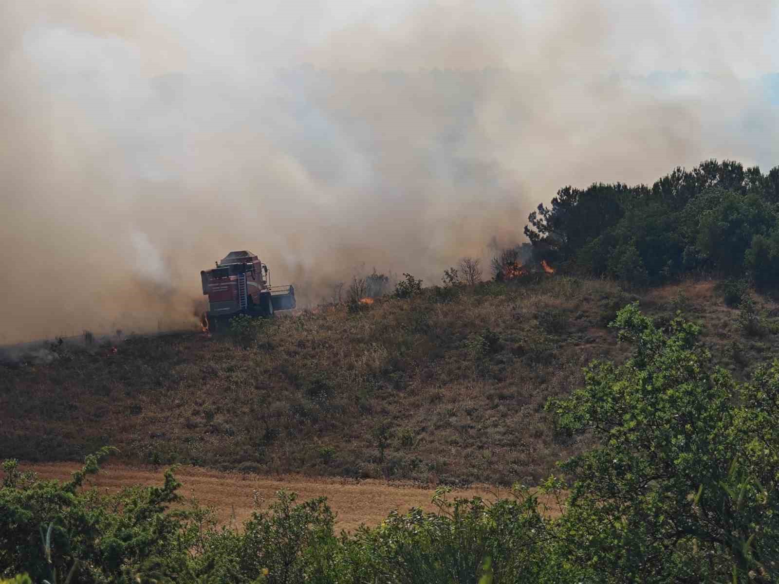 Bursa&rsquo;da buğday tarlaları alevlere teslim oldu
