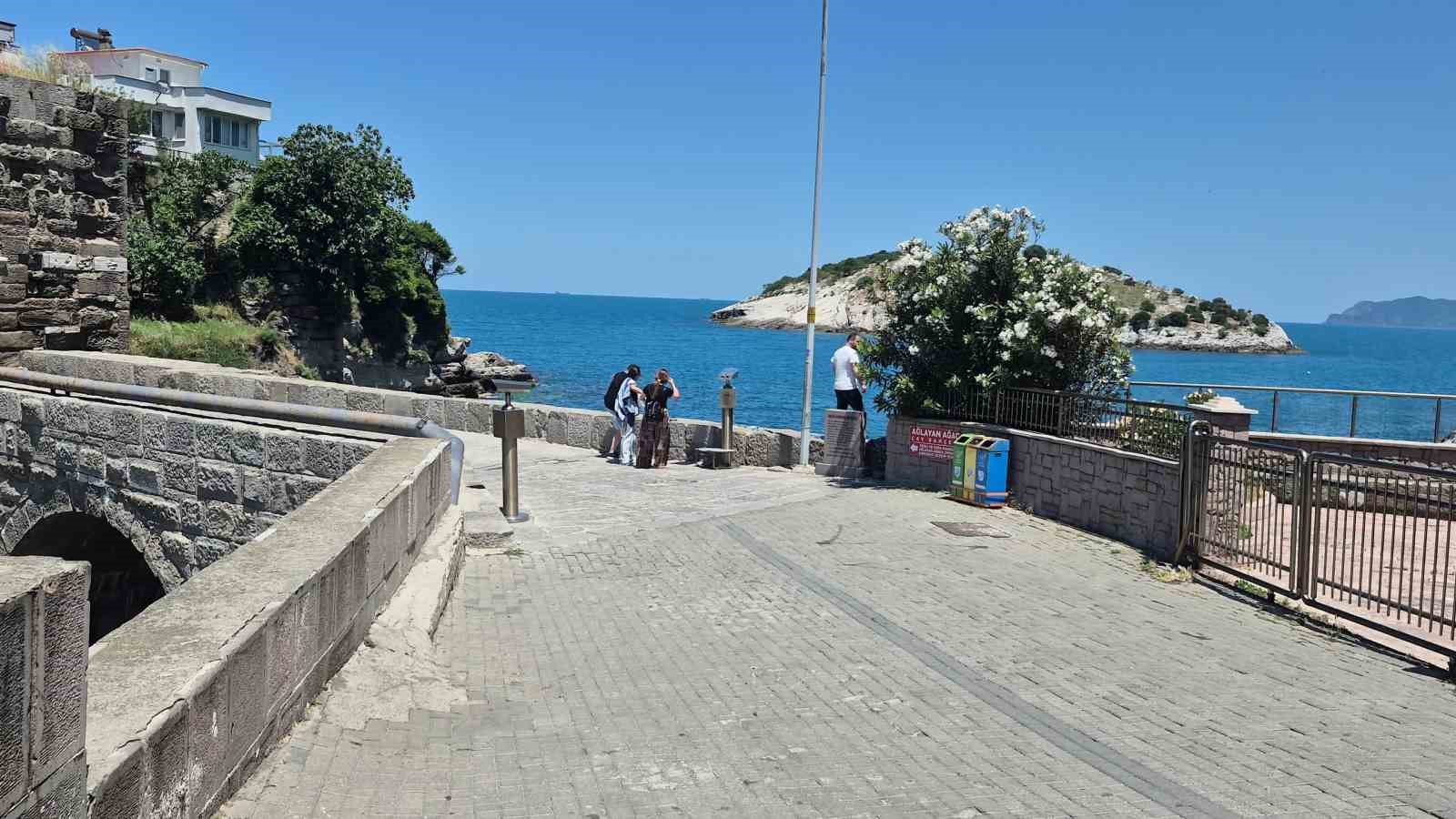 Her g&uuml;n n&uuml;fusunun 3 katı turisti ağırlamaya hazırlanıyor
