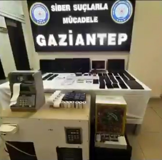 Gaziantep merkezli siber su&ccedil; operasyonunda 27 şahıs tutuklandı
