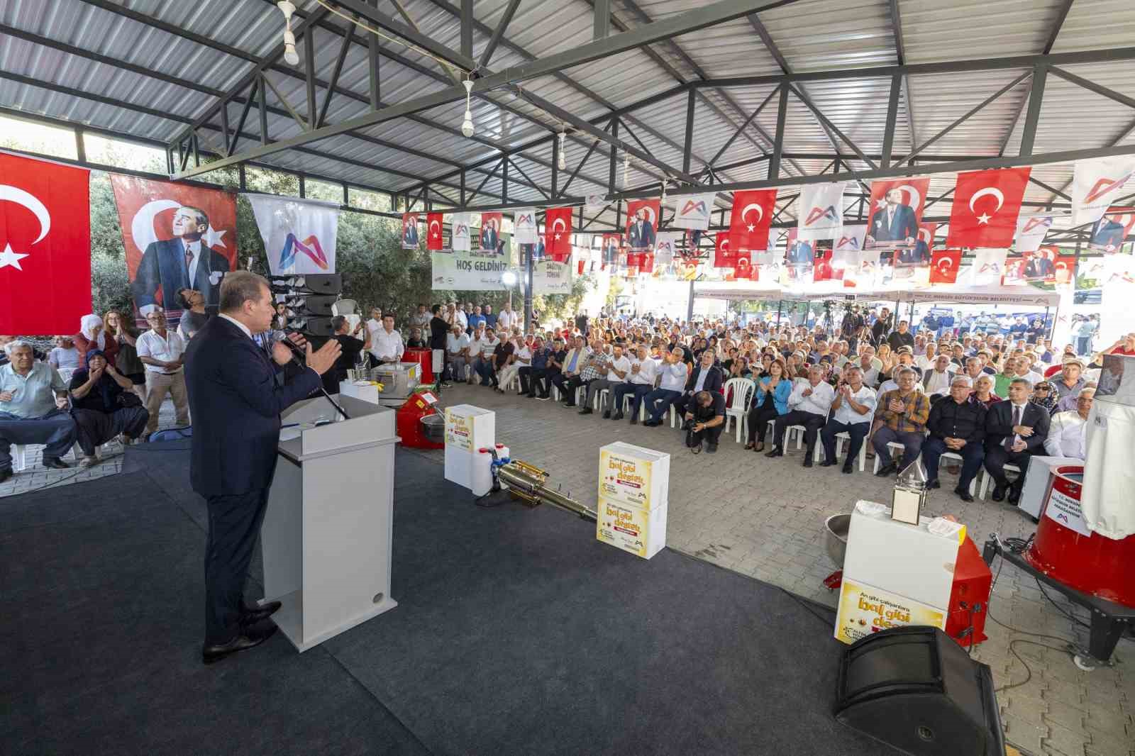 Mersin’de üreticiye ekipman desteği