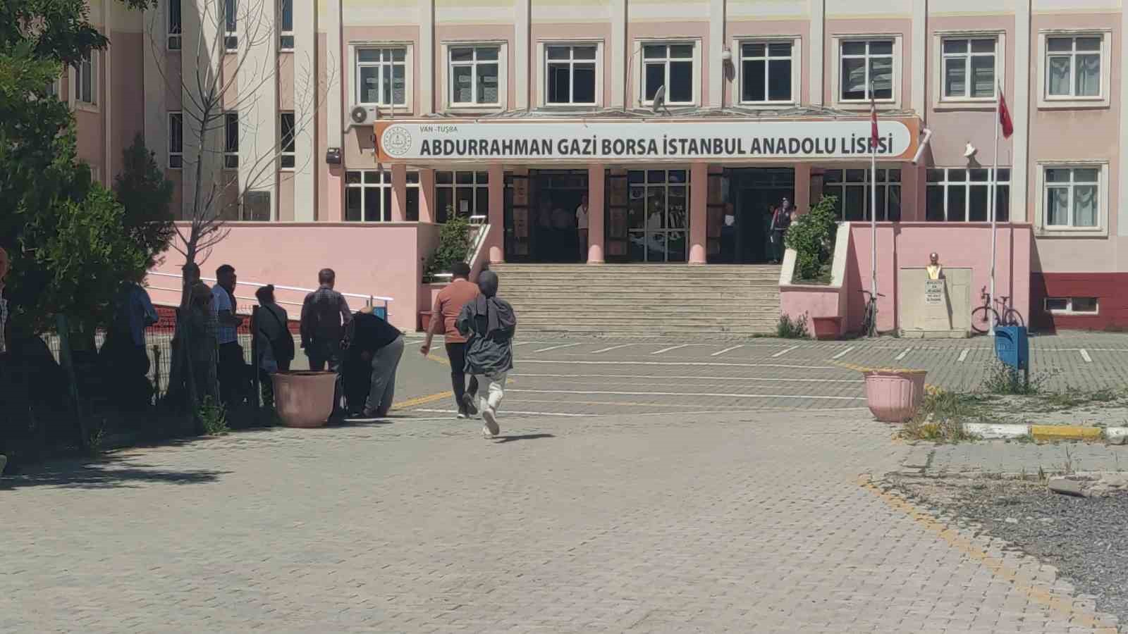 Van’da YKS maratonu TYT ile başladı