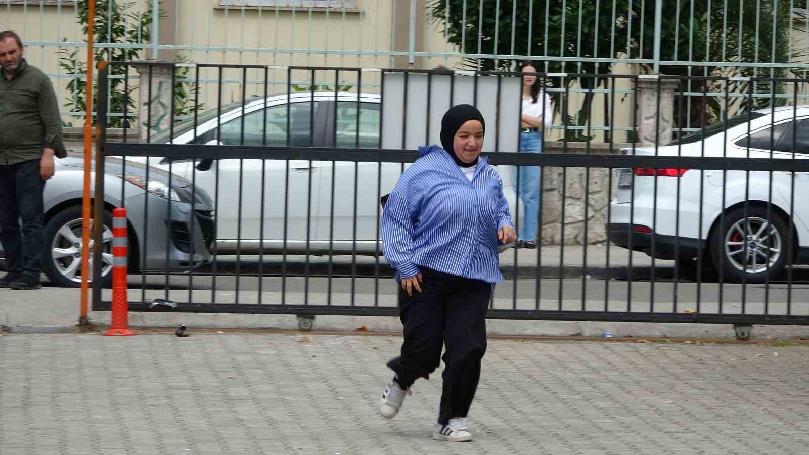 YKS’ye koşarak girdiler