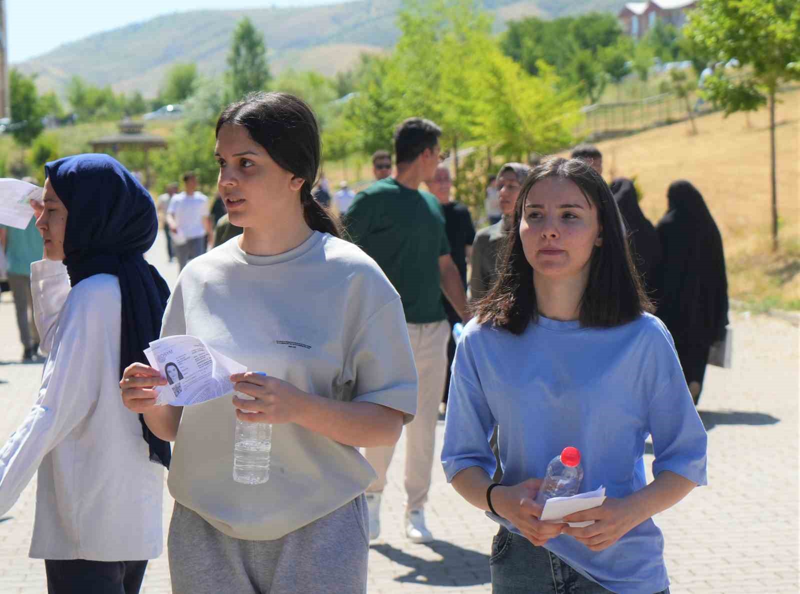 Muş&rsquo;ta YKS heyecanı
