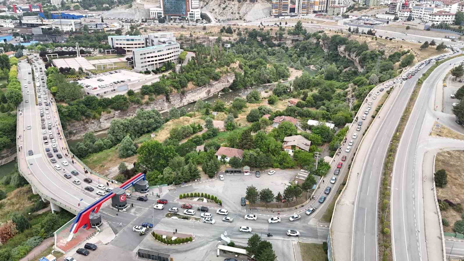Karabük’te YKS’ye geç kalan öğrenciler içeri alınmadı