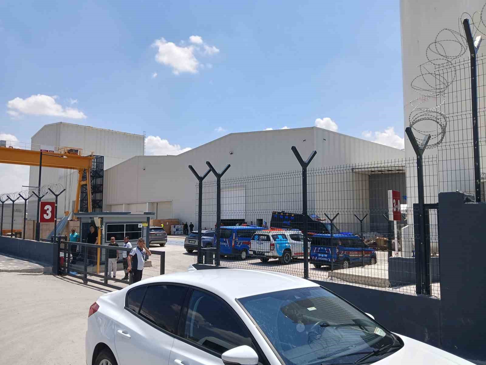 Gazı sızıntısı olan fabrikaya ilişkin Polatlı OSB Başkanından a&ccedil;ıklama
