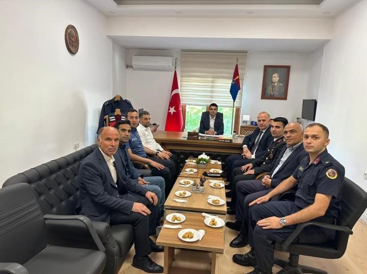 Osmaneli protokol&uuml;nden kurumlara ziyaret
