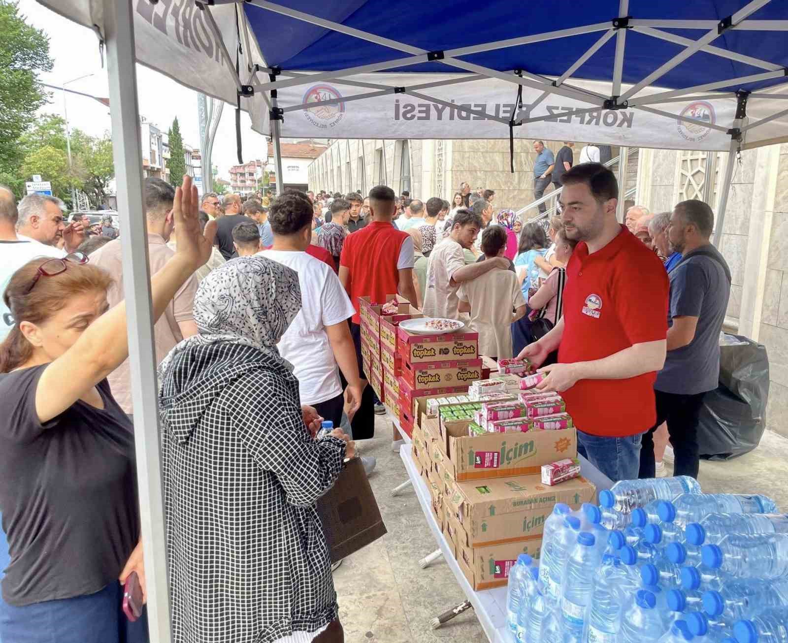 Körfez Belediyesi’nden 21 okulda ikram