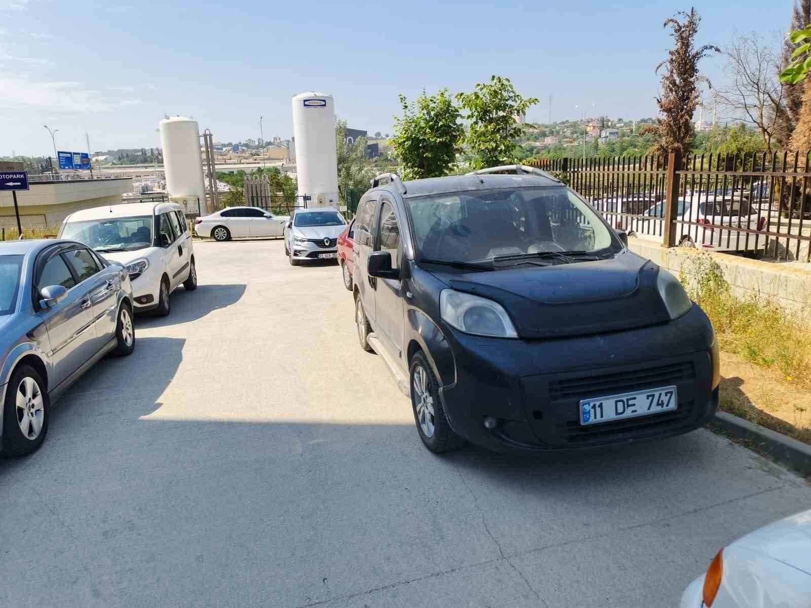 Gelişi g&uuml;zel parklanma s&uuml;r&uuml;c&uuml;leri zora sokuyor
