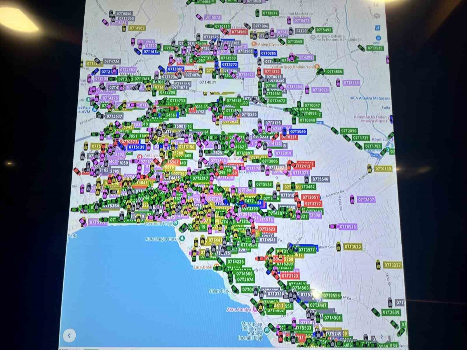 Antalya’da taksilere panik butonu