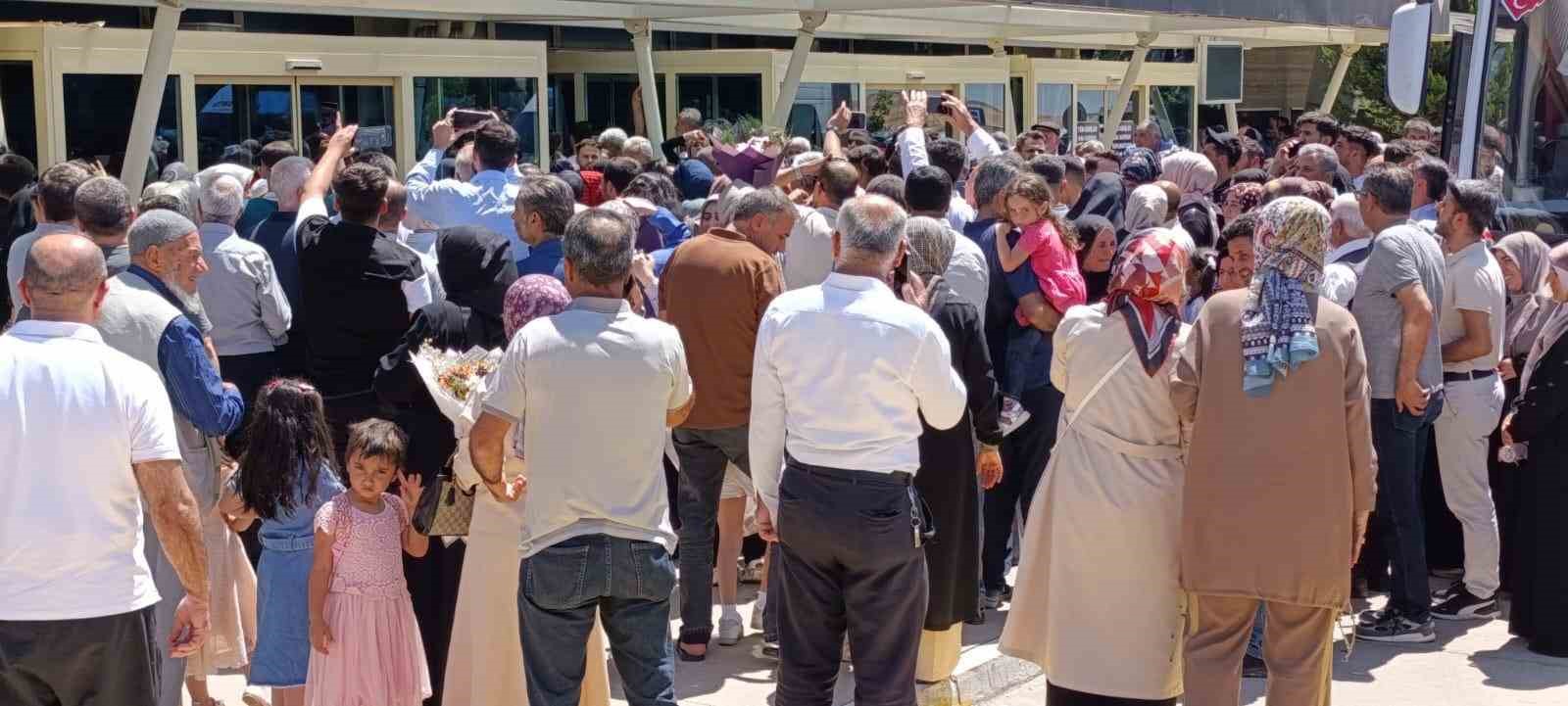 Hacı kafilesi Adıyaman&rsquo;a ulaştı
