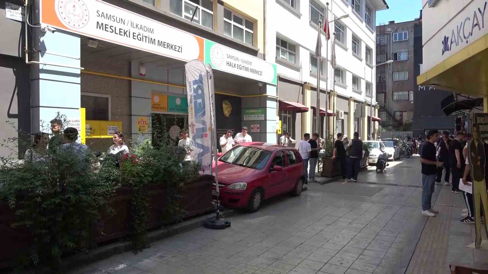 Esnaf, MESEM’in yerinin değişmesini istiyor: "Artık iş yapamaz hale geldik"