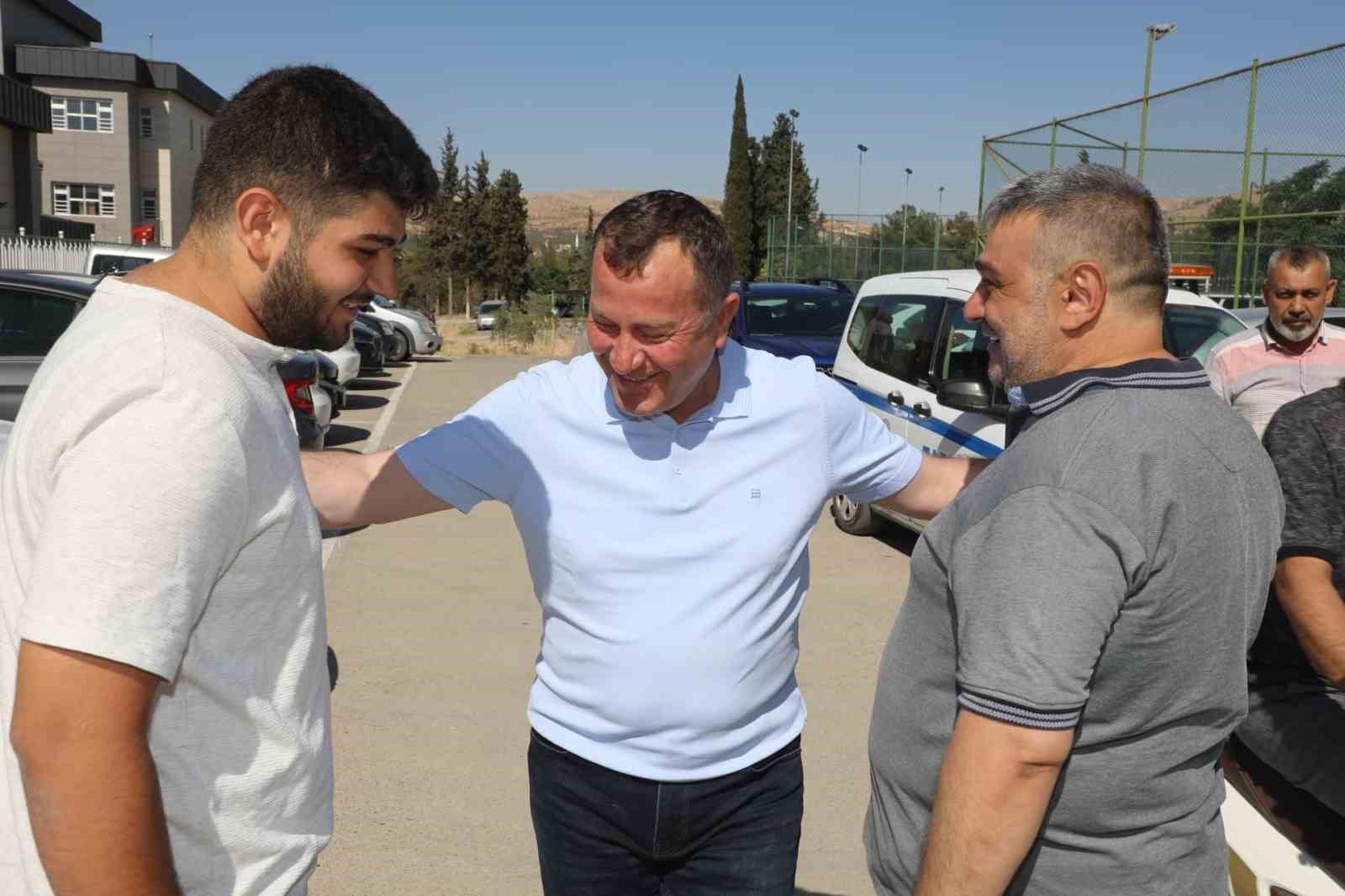 Nizip Belediyesi&rsquo;nden YKS adaylarına ulaşım desteği
