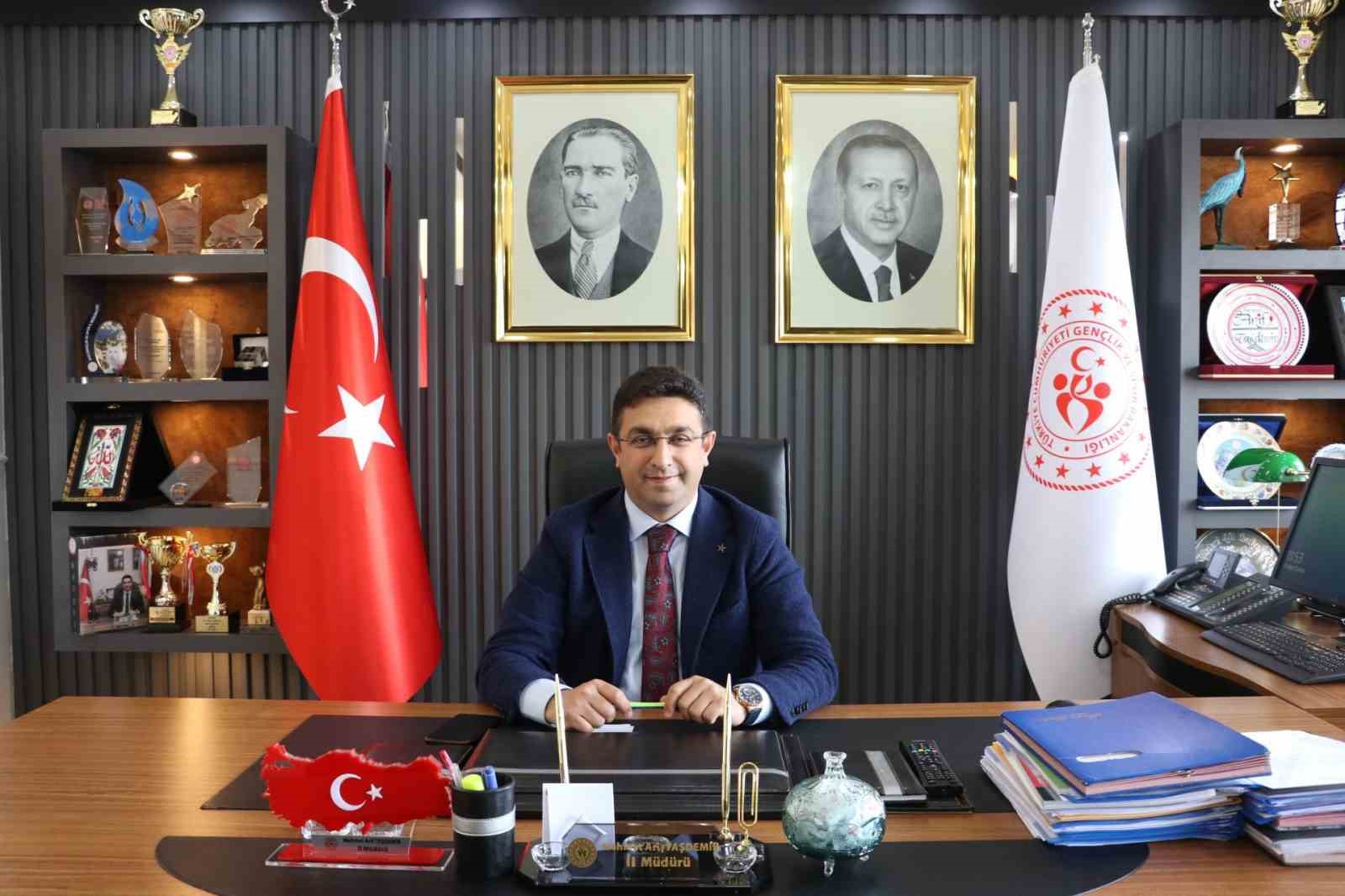 Bulanık il&ccedil;esi modern spor tesislerine kavuşuyor
