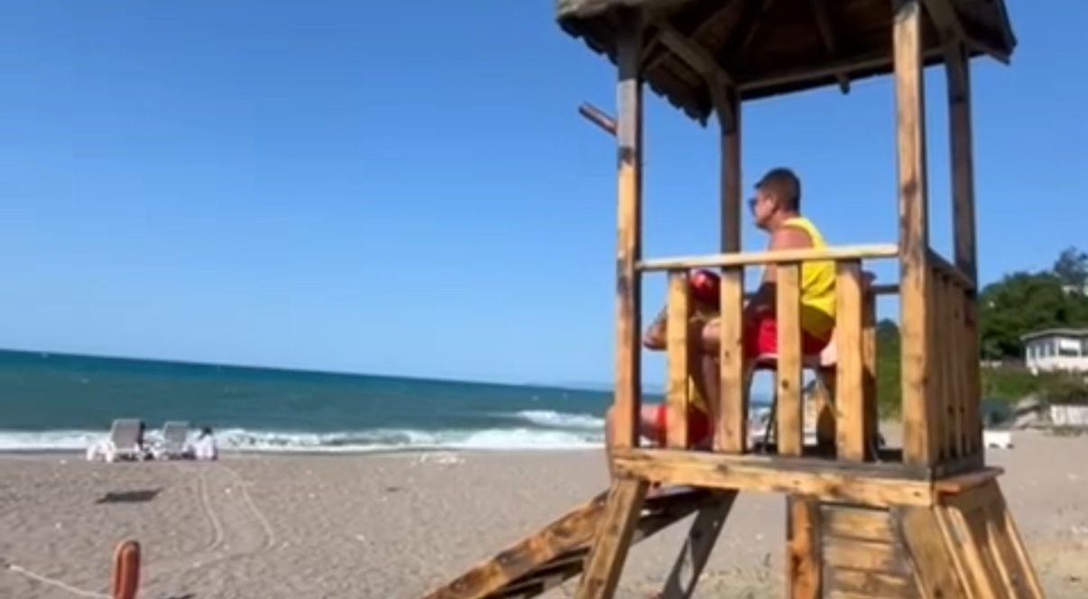 D&uuml;zce&rsquo;de hava şartları sebebiyle denize girmek yasaklandı
