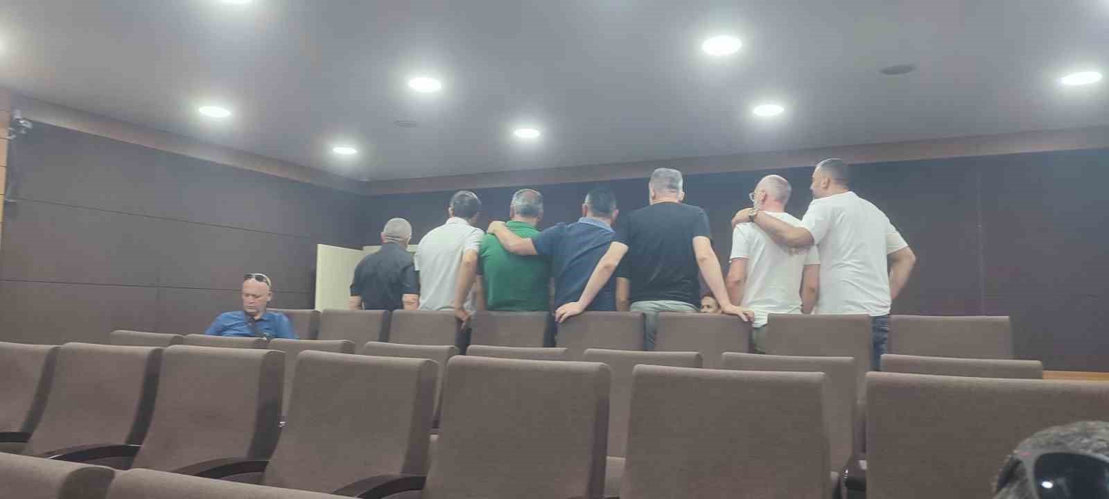 Bartınspor’da olağanüstü kongre ertelendi