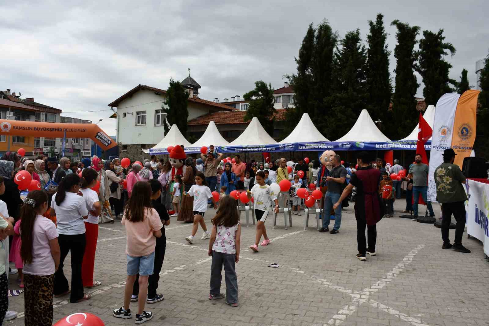 Vezirköprü’de çocuklar şenlikte buluştu