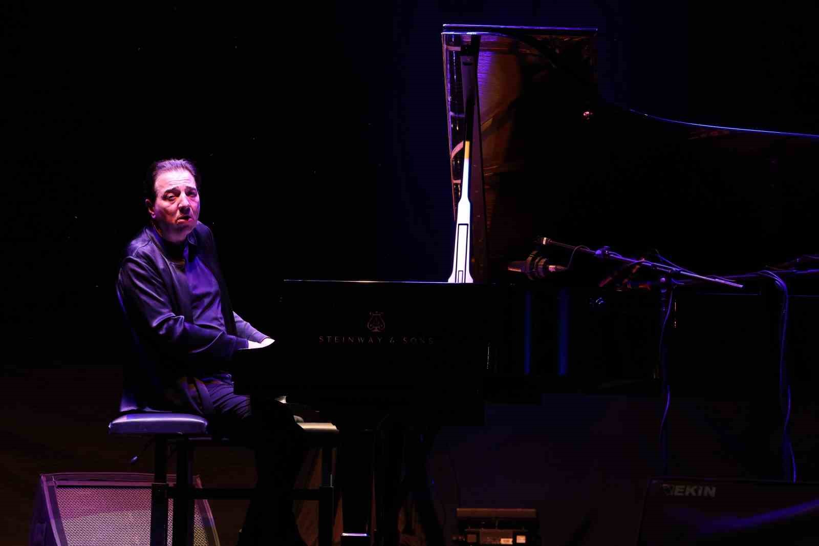 Fazıl Say’ın bestelediği "İznik Türküsü" dünya sahnesinde