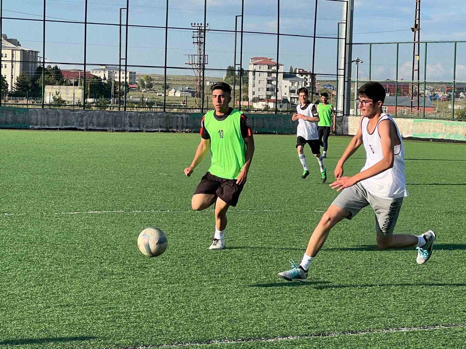 Kars 36 Spor’da altyapı seçmelerinde ilk etap tamamlandı
