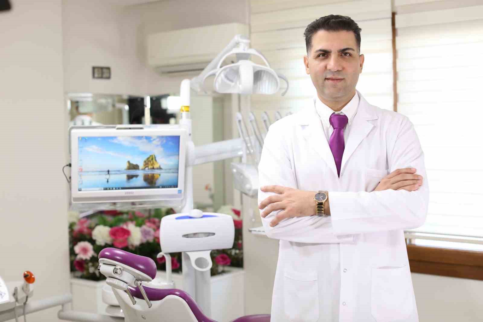 Prof. Dr. Özkan: "Türkiye’deki havuzların yüzde 68’i diş minesini aşındıracak kadar asidik"
