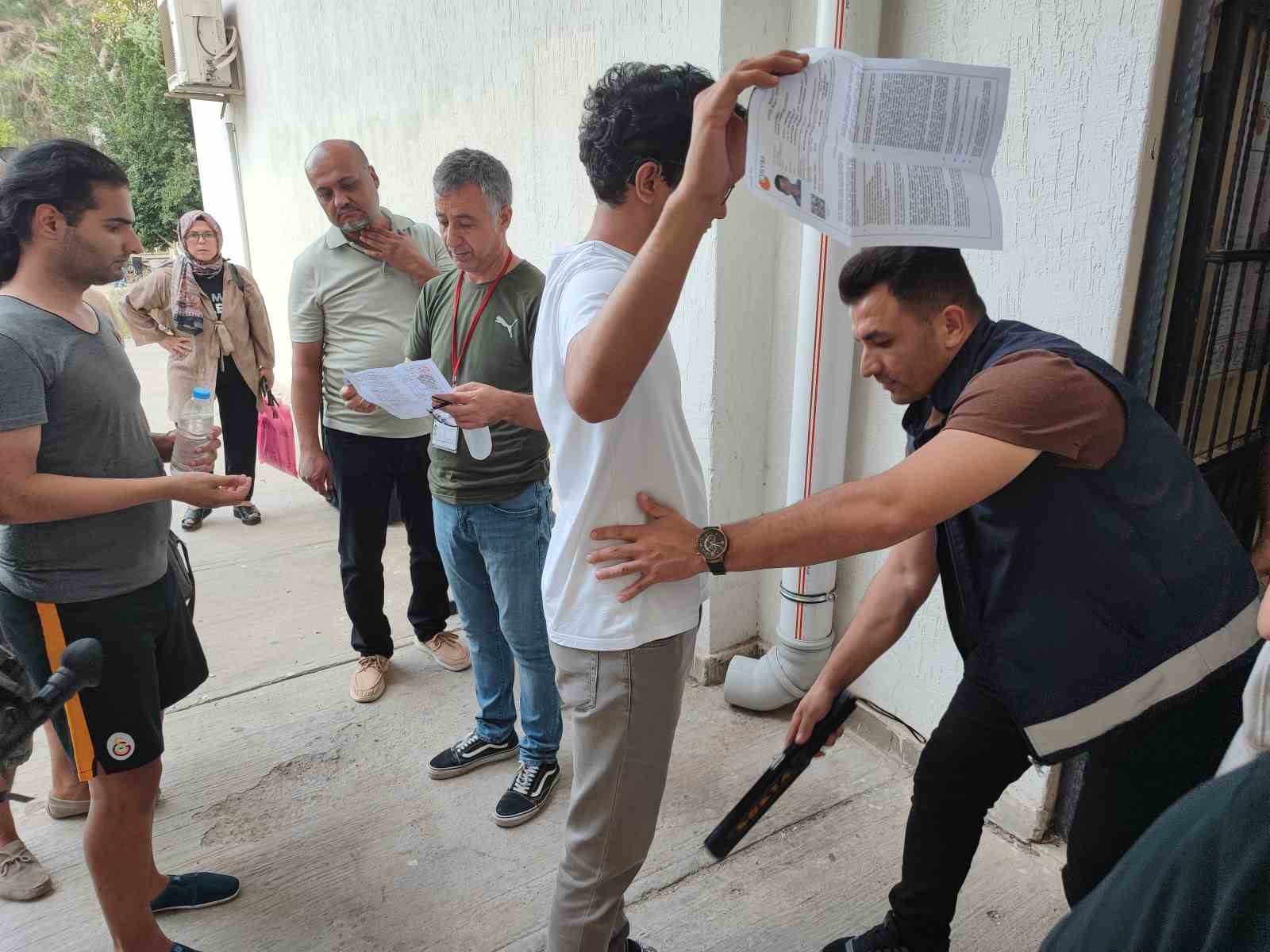 Sınav alanına erken gelmesine rağmen sınava giremedi
