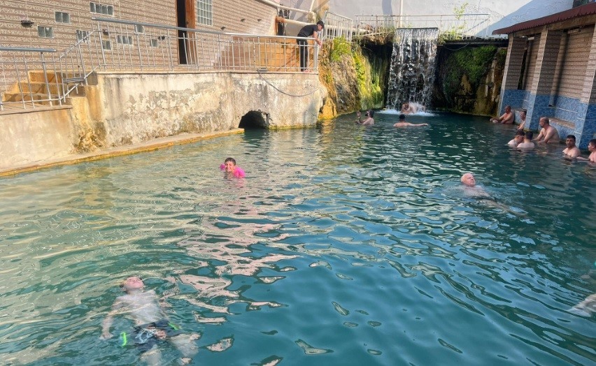 Emet il&ccedil;esi Dereli Kaplıcaları b&ouml;lgede az rastlanır şifalı sulara sahip
