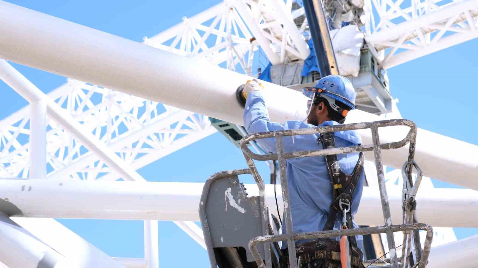 İki bakandan ’19 Mayıs Stadyumu’ paylaşımı