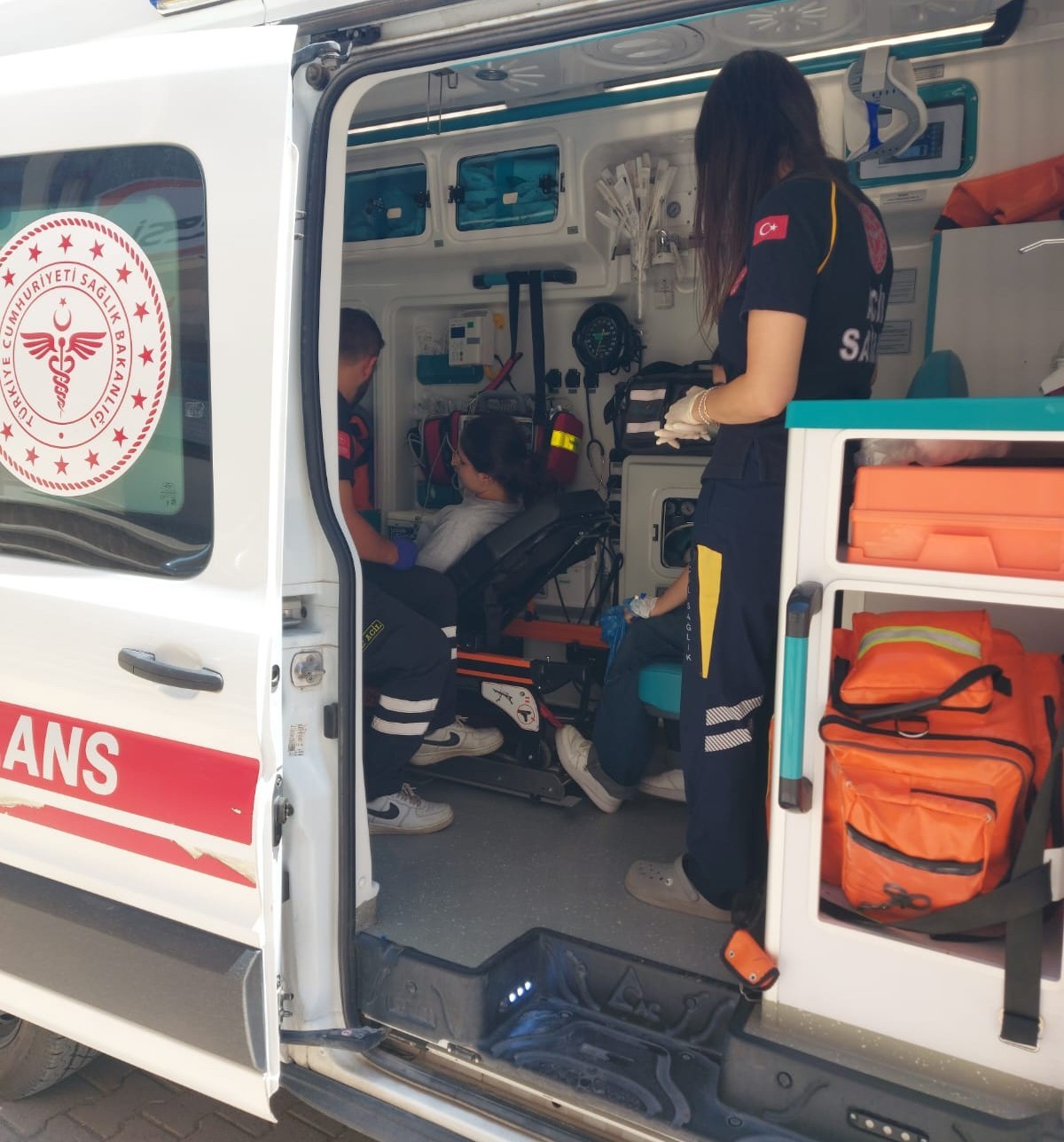 Cizre&rsquo;de YKS&rsquo;de fenalaşan iki aday hastaneye kaldırıldı
