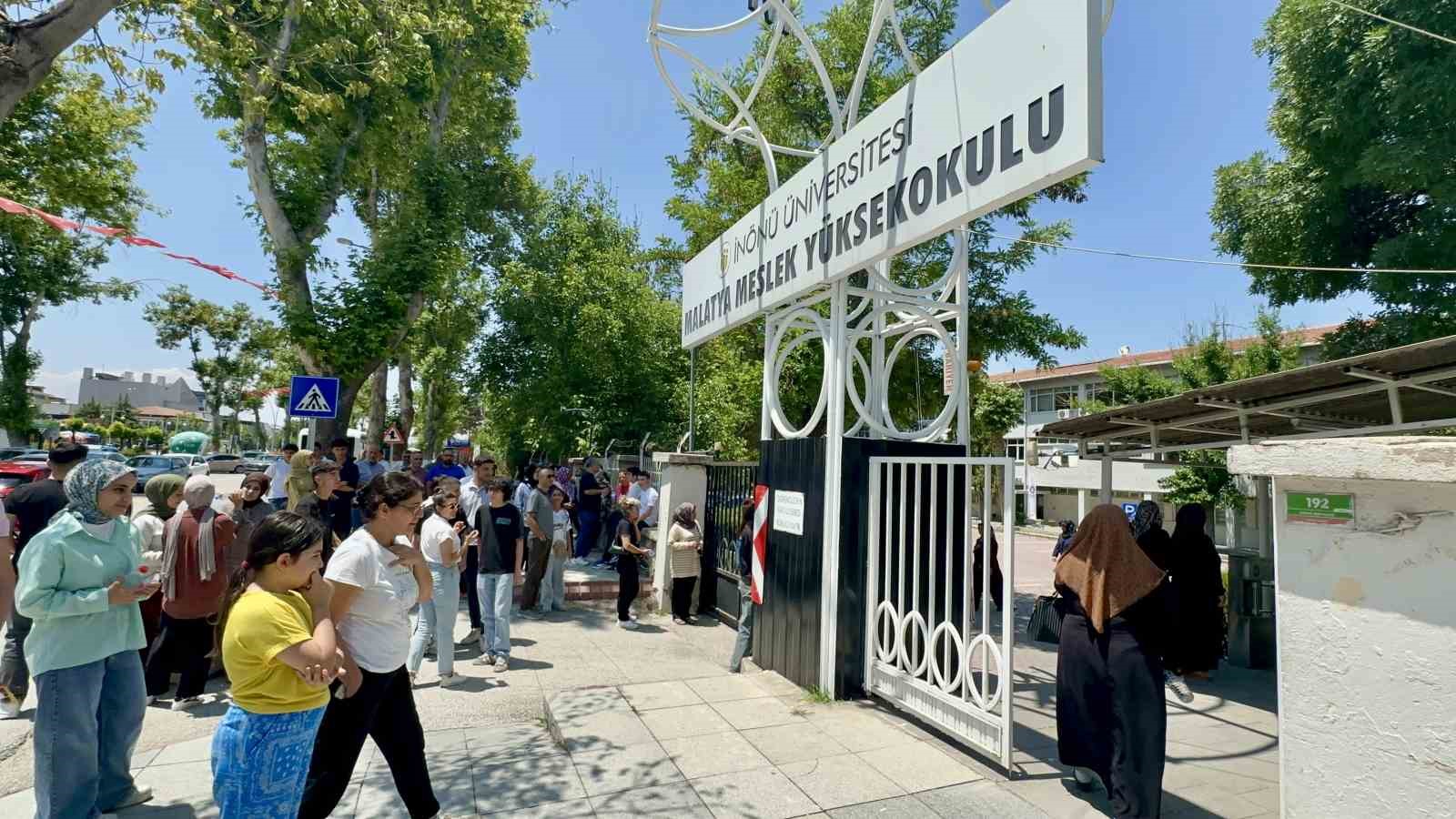 Malatya’da AYT heyecanı sona erdi