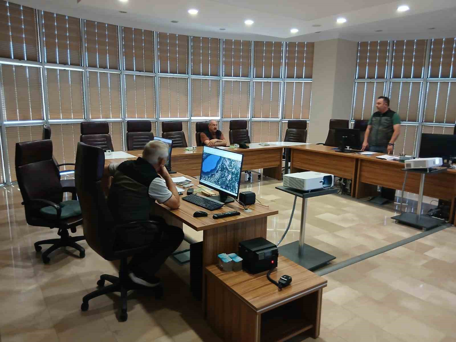 &Ccedil;anakkale&rsquo;deki orman yangını kontrol altına alındı
