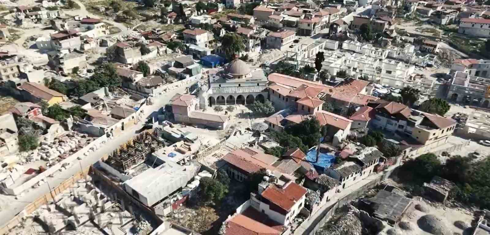 Depremin yıktığı Habib-i Neccar Camii&rsquo;nde ihya &ccedil;alışmaları hızla s&uuml;r&uuml;yor
