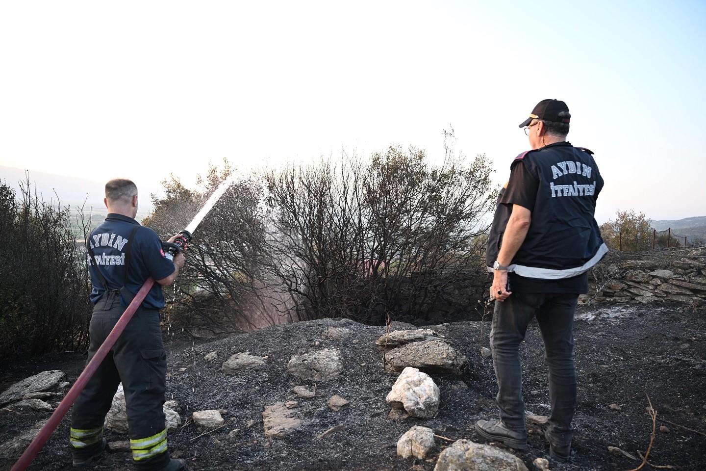 Başkan &Ccedil;er&ccedil;ioğlu yangın b&ouml;lgesinde
