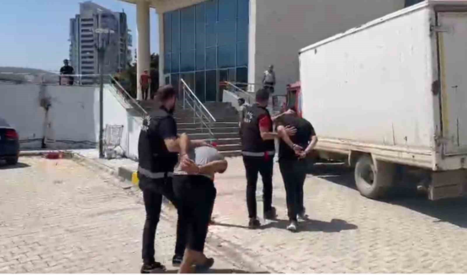 Hatay’da asayiş operasyonu: 4 gözaltı