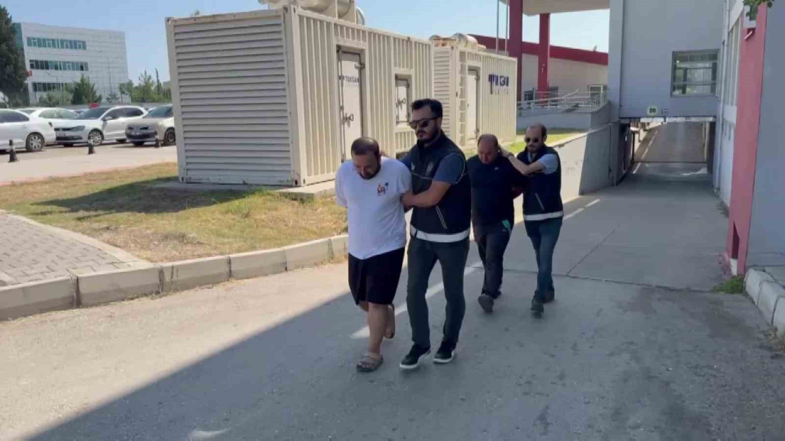 Adana’da 1 milyon liralık kaçak sigara operasyonu: 2 tutuklama