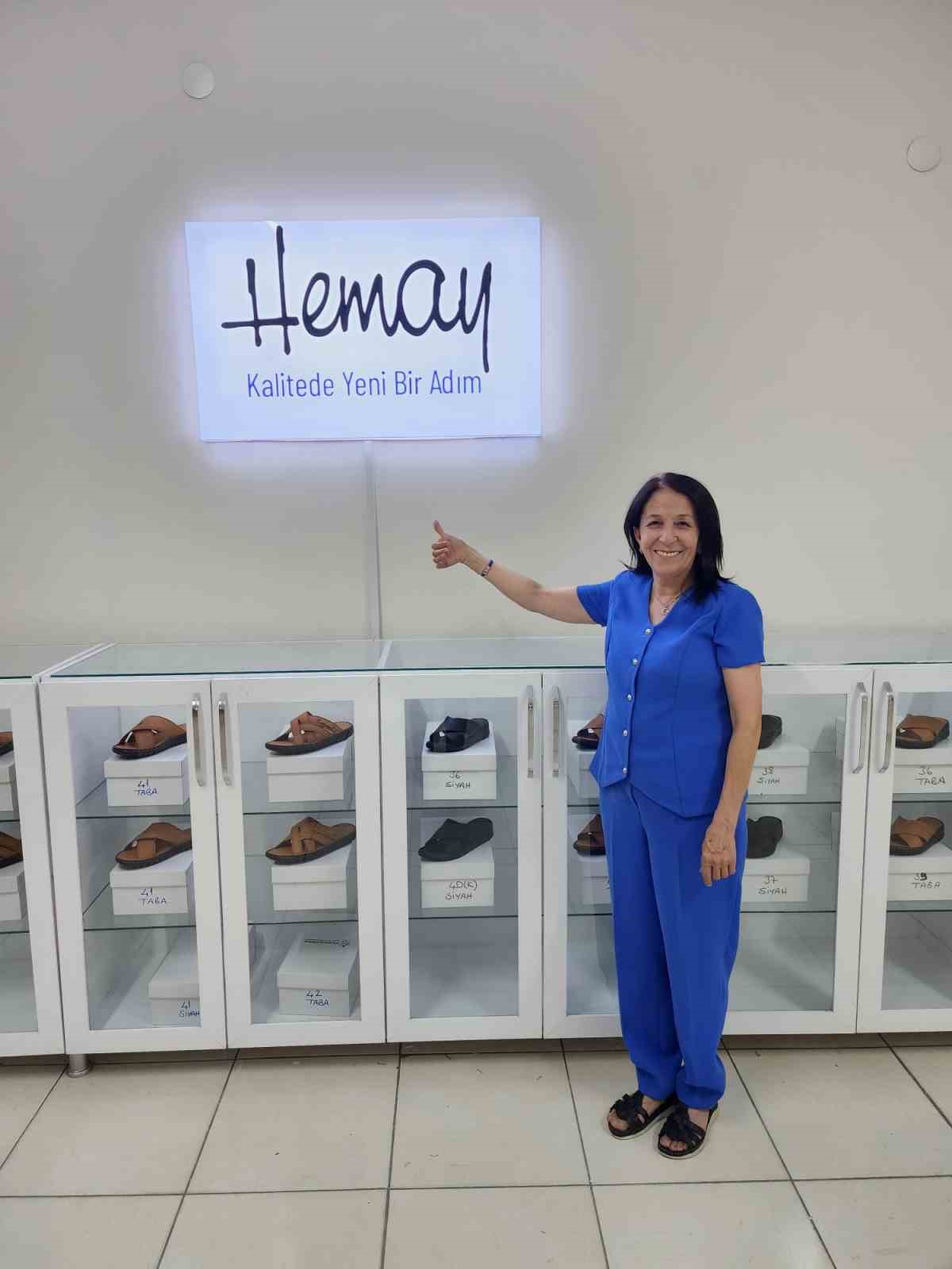 Kadın kursiyerler ayakkabı sekt&ouml;r&uuml;n&uuml; şekillendirecek
