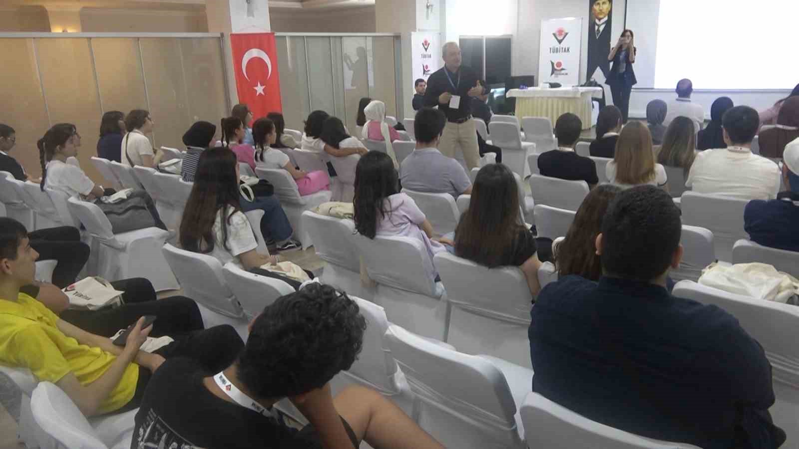 Yalova’da lise öğrencilerine yapay zeka eğitimi