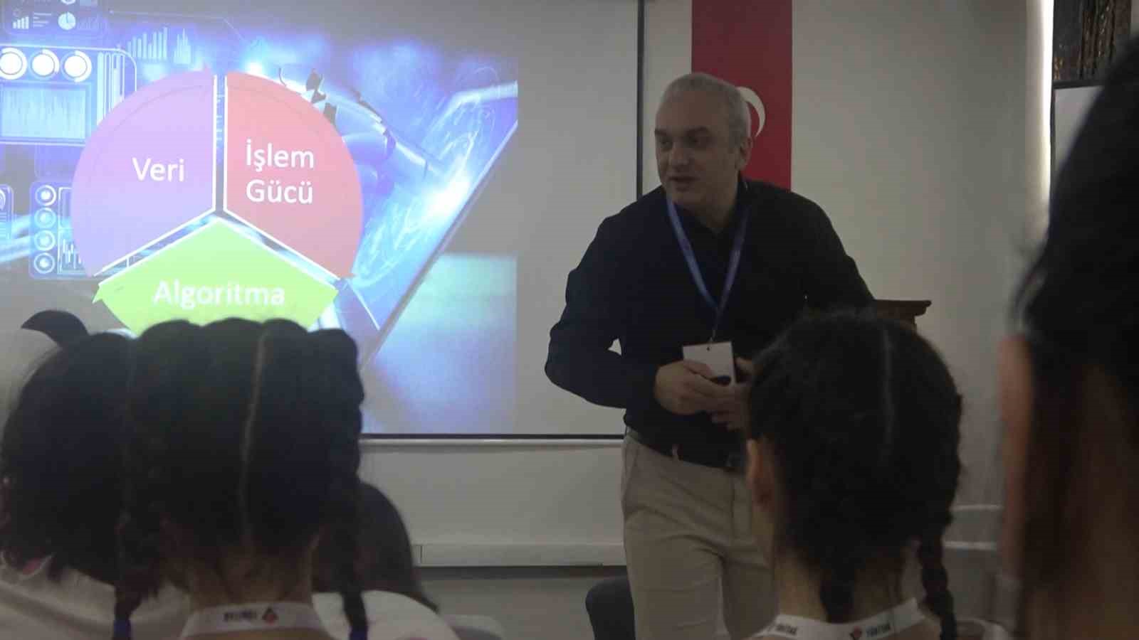 Yalova&rsquo;da lise &ouml;ğrencilerine yapay zeka eğitimi
