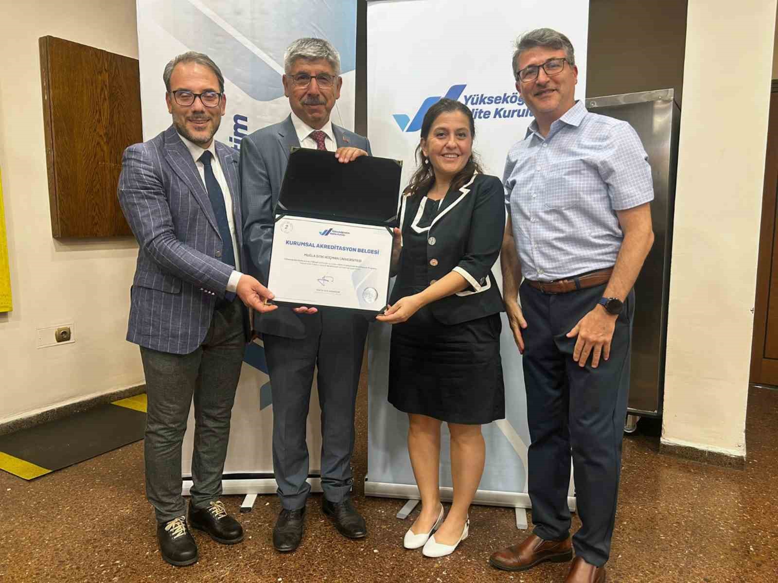 MSK&Uuml;, Kurumsal Akreditasyon Belgesini teslim aldı
