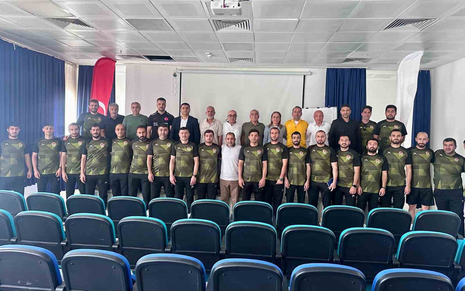 Malatya’da Uefa C Futbol Antrenör Kursu başladı