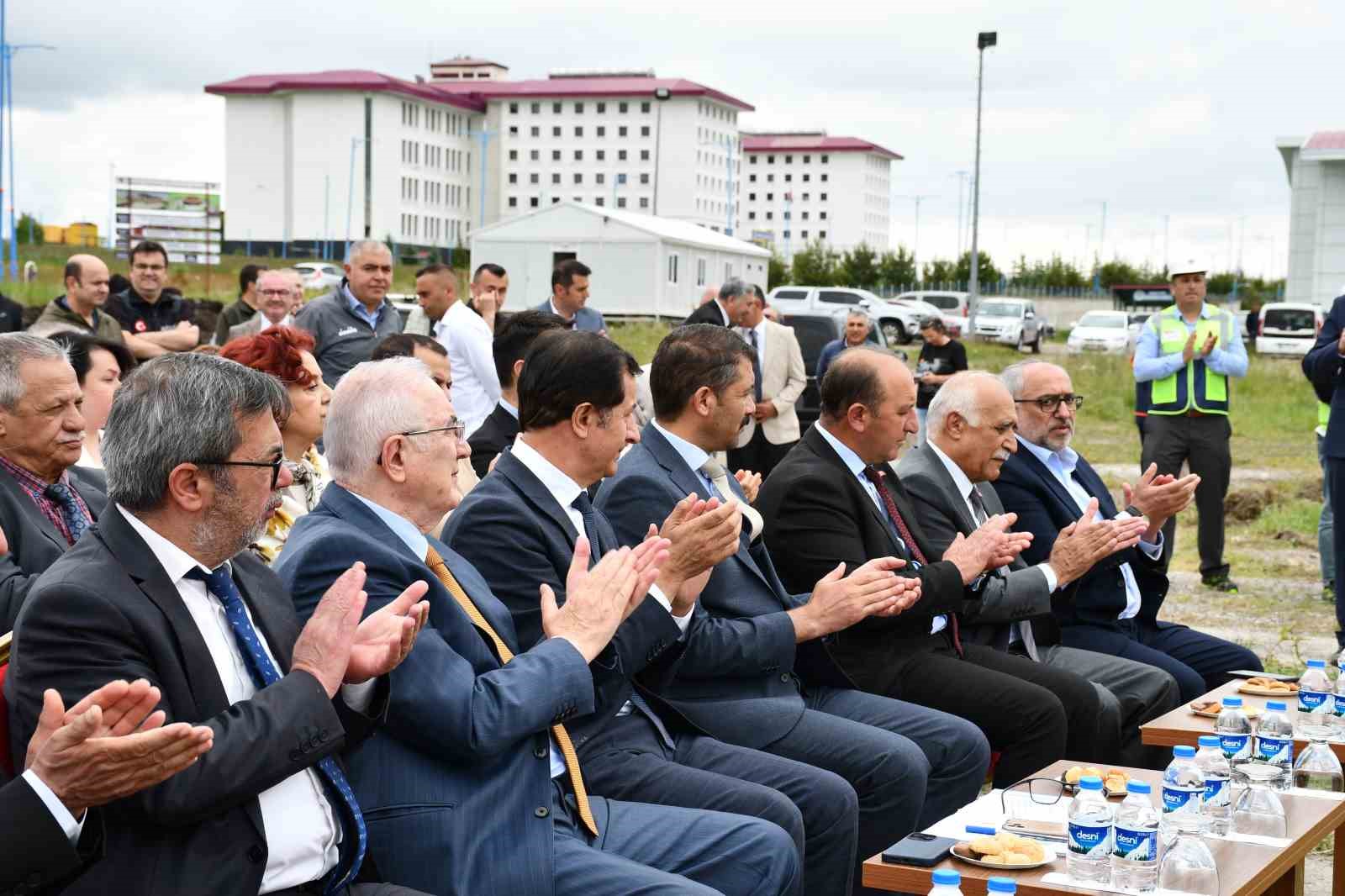 Ardahan Üniversitesi’nde yeni kütüphane binasının temeli atıldı