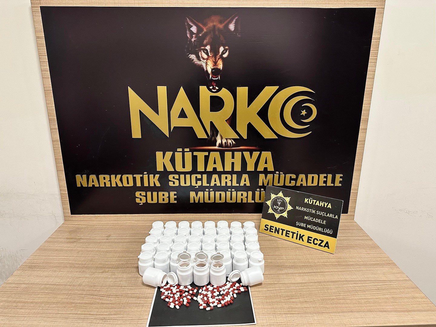 Kütahya’da uyuşturucu hap operasyonu