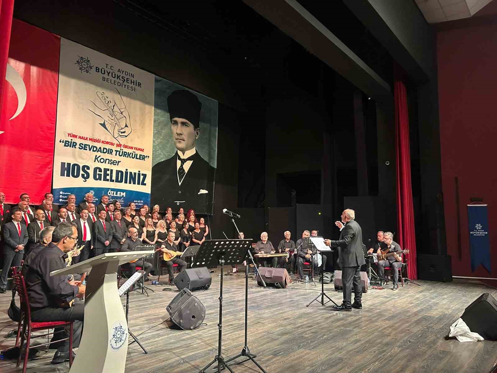 Başkan &Ccedil;er&ccedil;ioğlu&rsquo;ndan sanata destek
