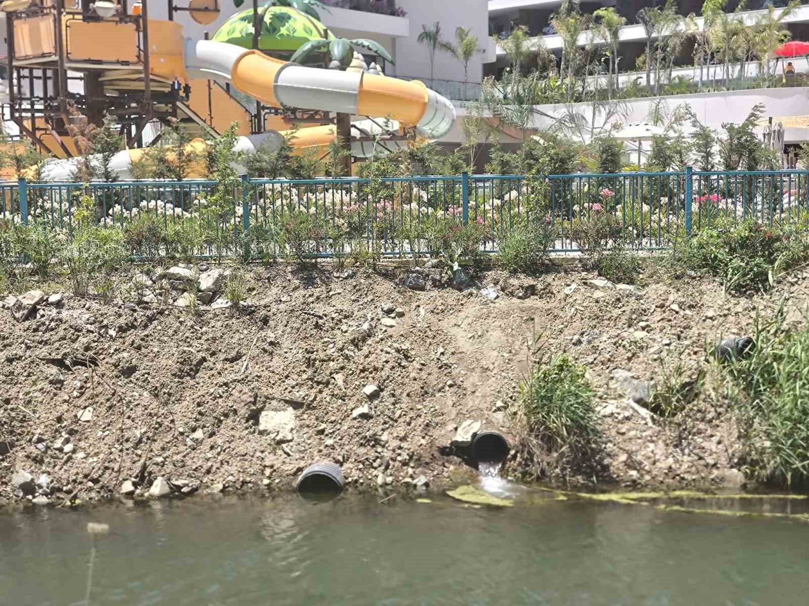 Bakanlık’tan Karataş Plajı’ndaki otele bir ceza daha: Özel çevre koruma bölgesini kirleten otele 1 milyon TL ceza